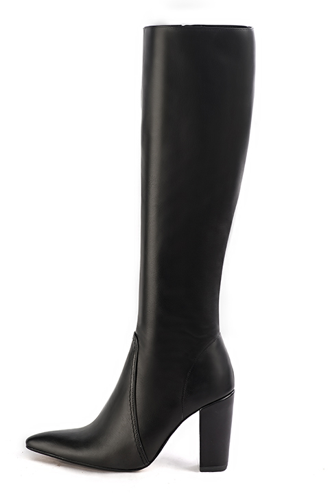 Satin black women's feminine knee-high boots. Tapered toe. Very high block heels. Made to measure. Profile view - Florence KOOIJMAN